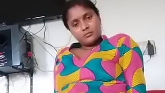परिपक्व भारतीय गृहिणी अफ्रीकी प्रेमी से गुदा हो जाता है