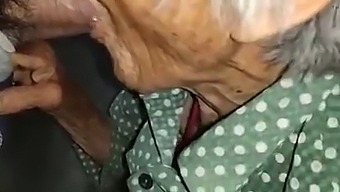Mature Chinese Woman'S Passionate Encounter