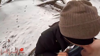 Luna, An Asian Beauty, Performs Oral Sex In A Snowy Public Park, Risking Exposure!