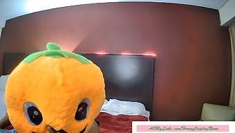 The Princess And Mr.Pumpkin In The Honey Costume Room -- Part 1