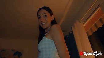 Chance Encounter Turns Into Steamy Session With Latina Cutie